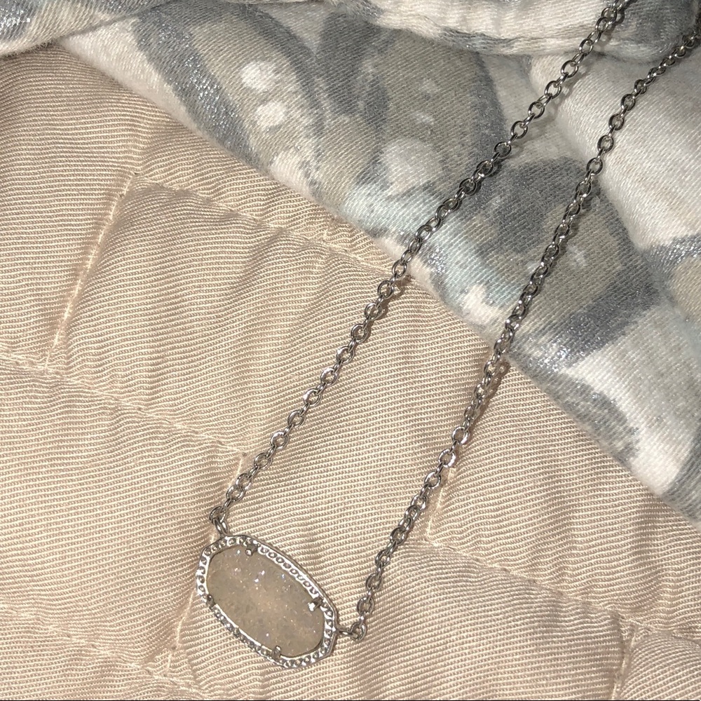 kendra scott iridescent necklace